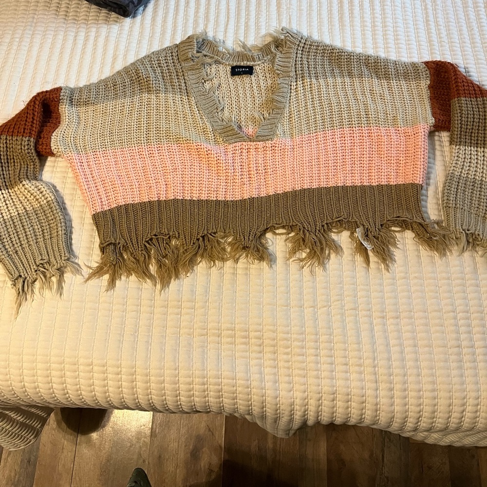 Storia Multicolor V-Neck‎ Sweater